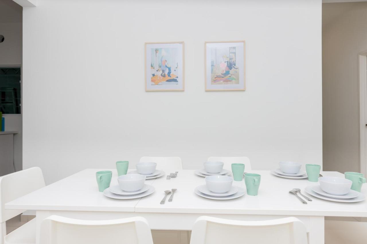 White Lagom Scandinavian House, By Sanguine Apartment Tanjung Tokong Luaran gambar