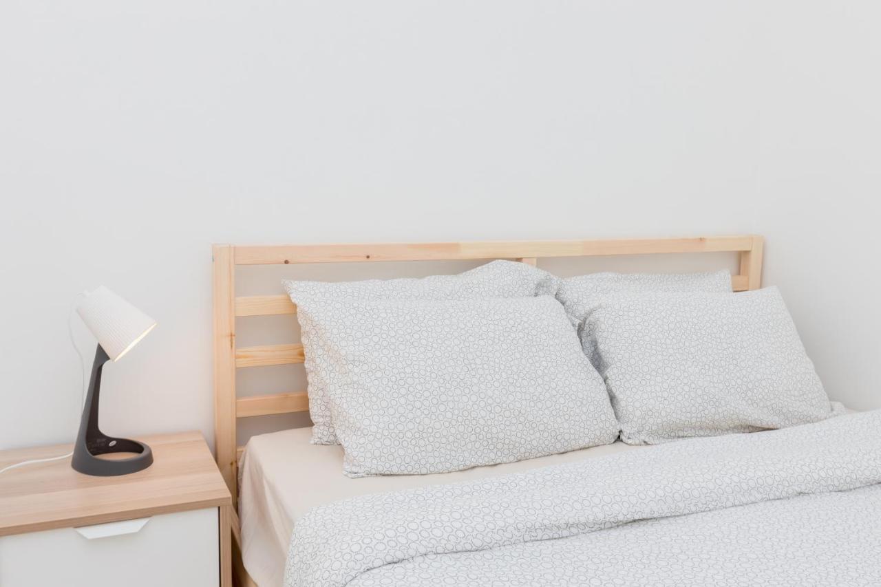 White Lagom Scandinavian House, By Sanguine Apartment Tanjung Tokong Luaran gambar